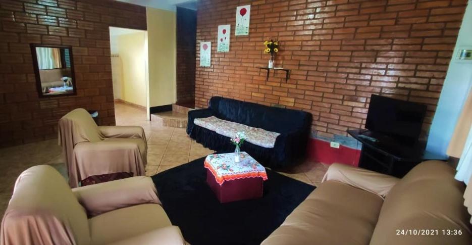 Iguazu Alojamiento Puerto Iguazú Zewnętrze zdjęcie